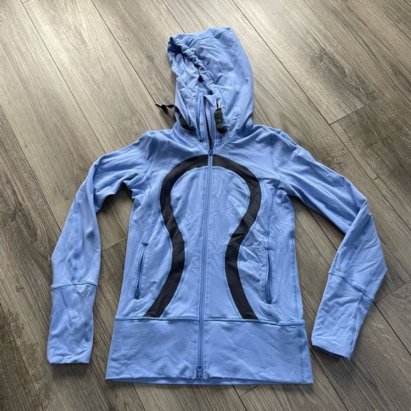 lululemon athletica Tops - Lululemon Stride‎ Hooded Jacket- Heathered Haze Blue/Coal Size 6